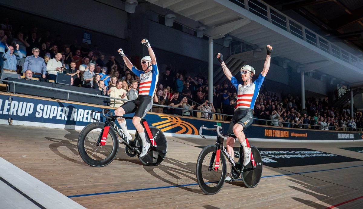 Inside a 100KM Madison: Feeding, Speed and Strategy in Track&nbsp;Cycling